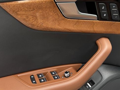 Used 2023 Audi A4 2.0T Premium w/ Convenience Package image 13