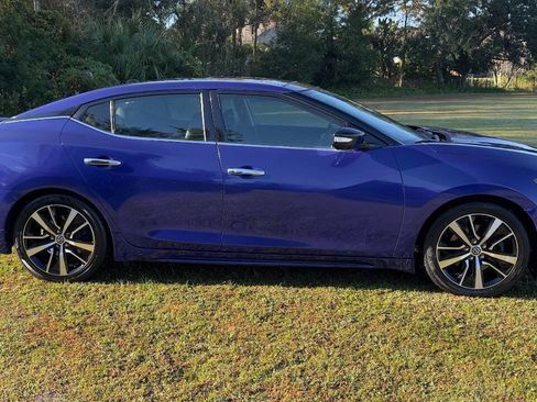 Used 2018 Nissan Maxima Platinum image 5