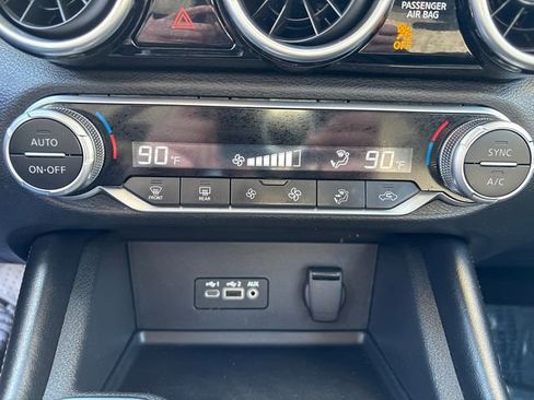 Used 2022 Nissan Sentra SR w/ Electronics Package image 33