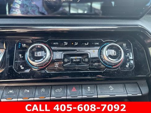 Used 2024 GMC Sierra 1500 AT4 w/ Technology Package AWD/4WD image 18