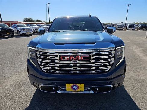 New 2026 GMC Sierra 1500 Denali image 8