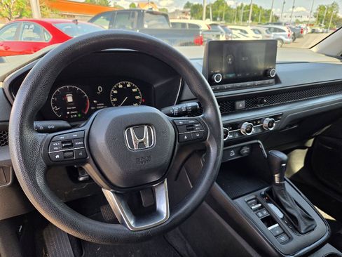 Used 2023 Honda CR-V LX image 7