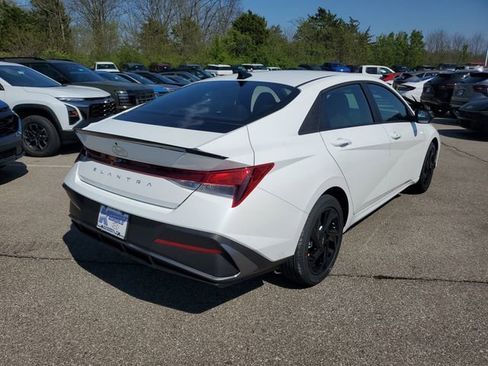 New 2026 Hyundai Elantra Sport FWD image 4