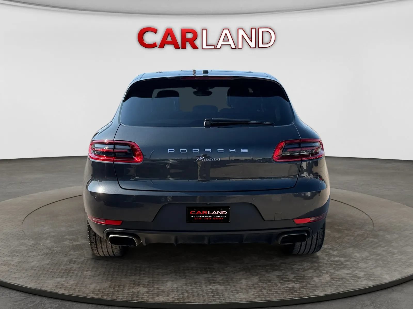 Used 2017 Porsche Macan AWD/4WD image 5