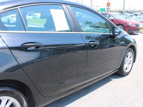 Used 2016 Chevrolet Cruze LT FWD image 43