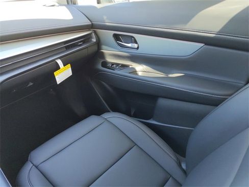 New 2025 Nissan Murano SL image 25