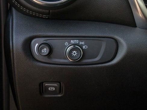 Used 2020 Chevrolet Blazer LT w/ Redline Edition image 20