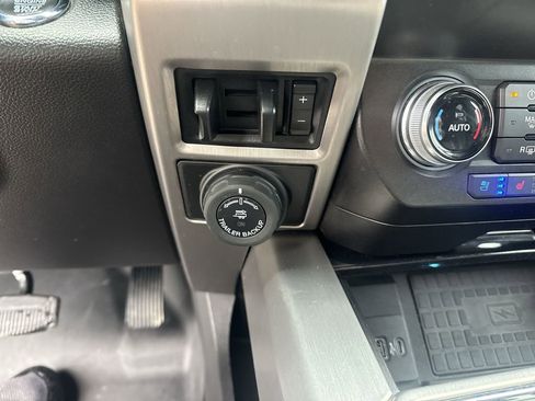 Used 2021 Ford F350 Platinum AWD/4WD image 33