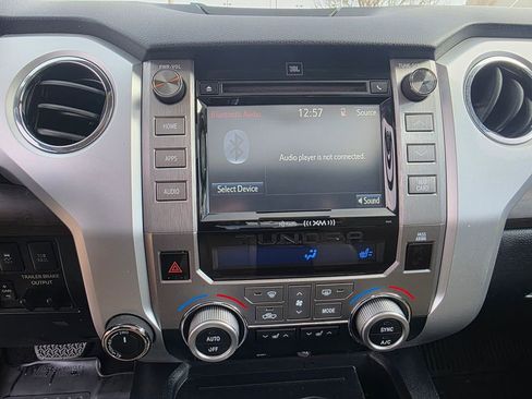 Used 2018 Toyota Tundra Limited image 20