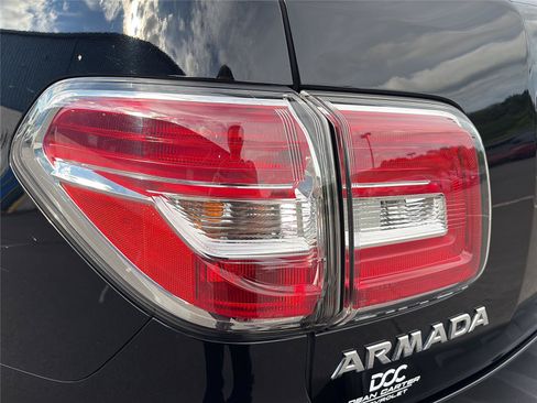 Used 2018 Nissan Armada Platinum w/ Cargo Package AWD/4WD image 25