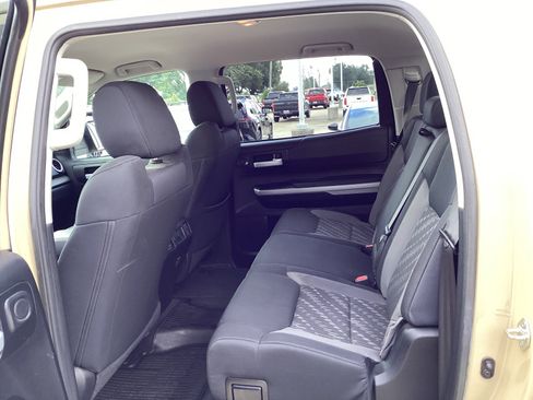 Used 2019 Toyota Tundra SR5 w/ SR5 Upgrade Package RWD image 12