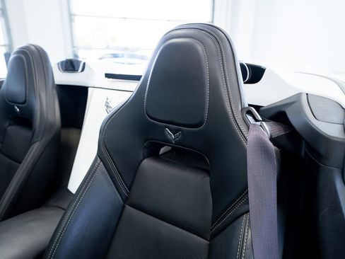 Used 2014 Chevrolet Corvette Stingray Convertible w/ 2LT Preferred Equipment Group RWD image 33