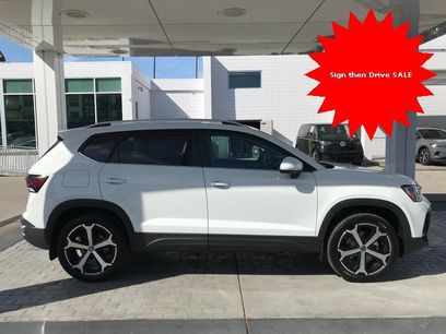 New 2025 Volkswagen Taos SEL