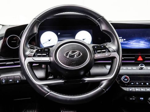 Used 2023 Hyundai Elantra Limited FWD image 23