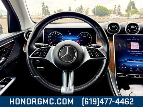 Used 2024 Mercedes-Benz GLC 300 image 25