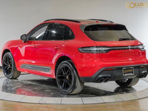 Used 2023 Porsche Macan Turbo AWD/4WD image 12