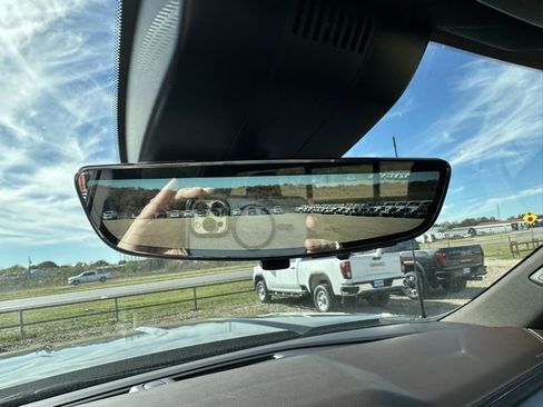 New 2026 GMC Sierra 2500 Denali w/ Denali Reserve Package image 22