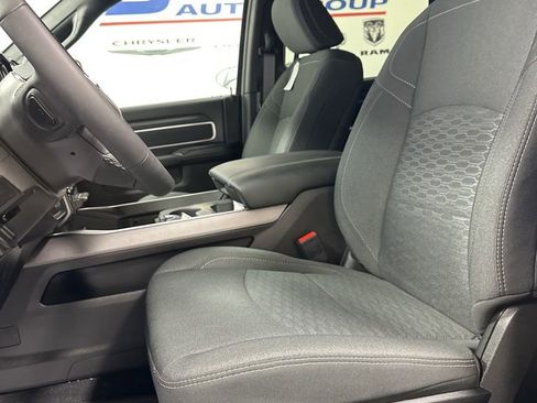 New 2025 RAM 2500 Big Horn image 15