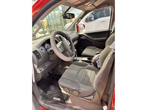 Used 2016 Nissan Frontier PRO-4X AWD/4WD image 8