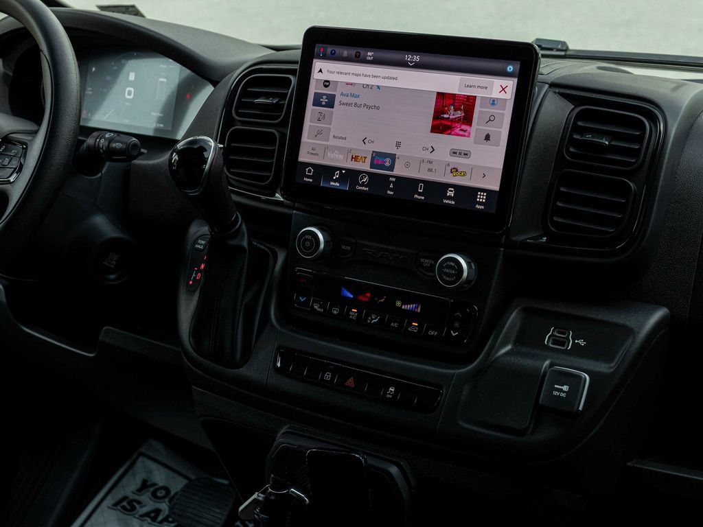 New 2026 RAM ProMaster 2500 w/ Premium Convenience Group FWD image 14