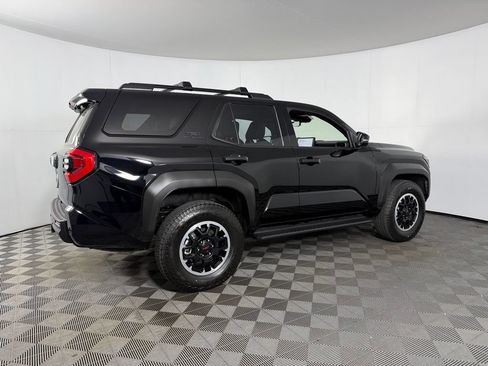 Used 2025 Toyota 4Runner TRD Off-Road Premium w/ Tow Technology Package AWD/4WD image 8