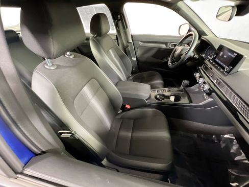 Used 2023 Honda Civic Sport image 25