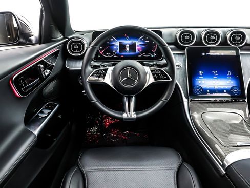 Used 2023 Mercedes-Benz C 300 Sedan image 5