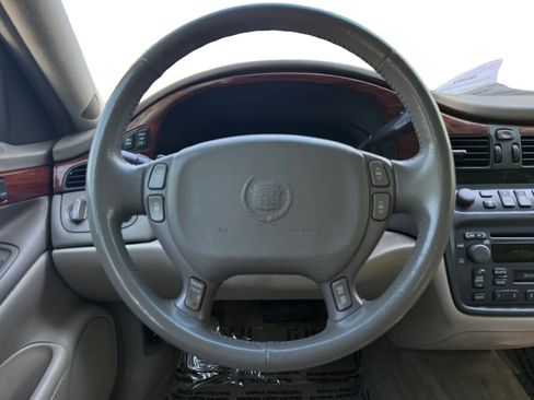 Used 2000 Cadillac De Ville w/ Comfort/Convenience Pkg FWD image 13