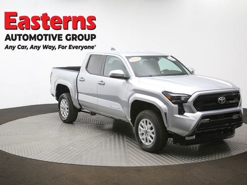 Used 2024 Toyota Tacoma SR5 RWD image 48