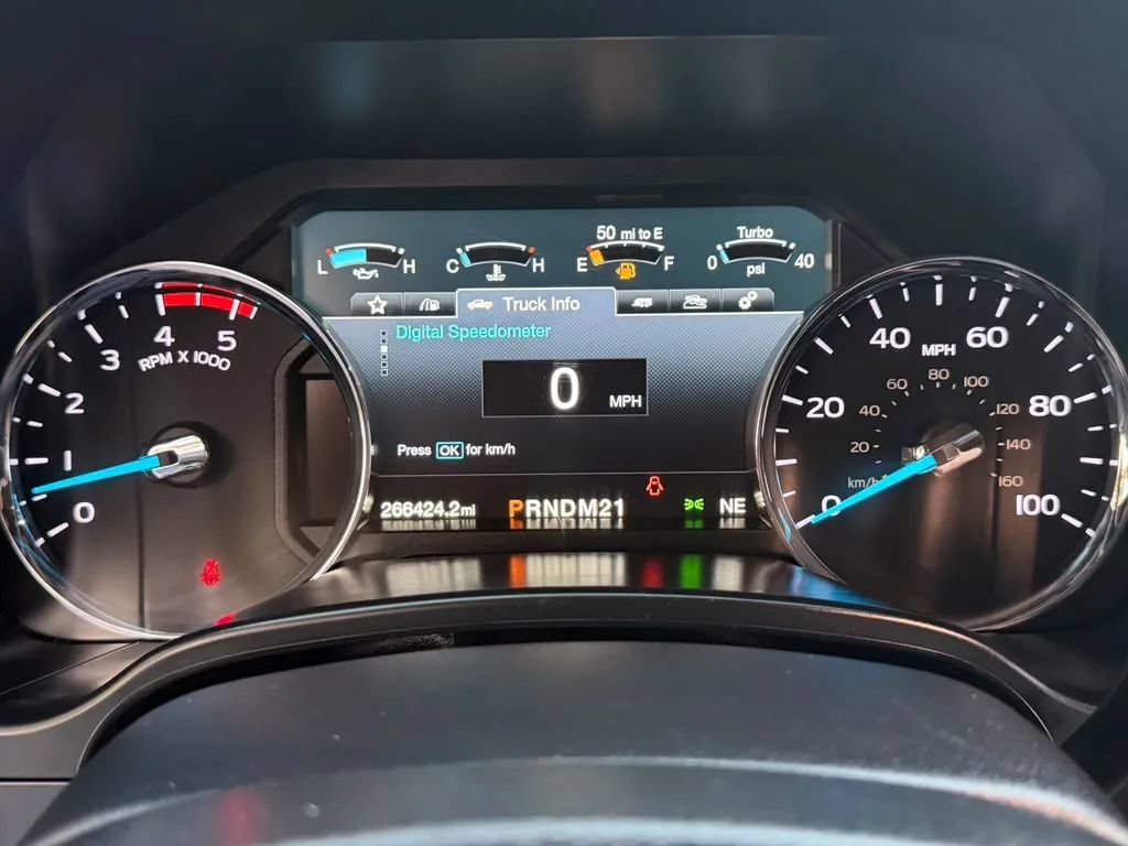 Used 2018 Ford F250 Lariat w/ Chrome Package AWD/4WD image 22