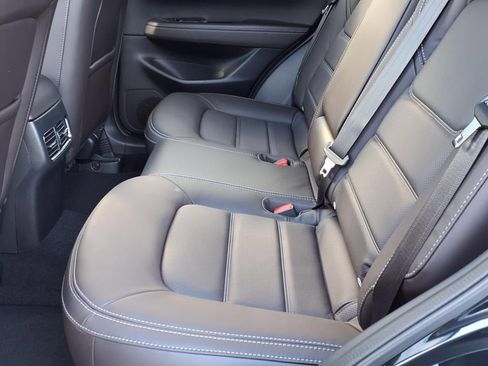 New 2025 MAZDA CX-5 Signature image 15