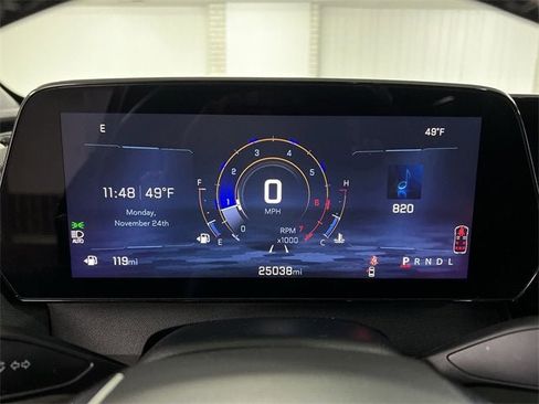 Certified 2025 Chevrolet Traverse LT image 12