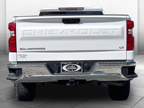 Used 2023 Chevrolet Silverado 1500 LT AWD/4WD image 3