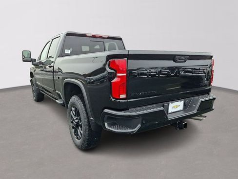 New 2026 Chevrolet Silverado 2500 High Country w/ Midnight Edition image 3