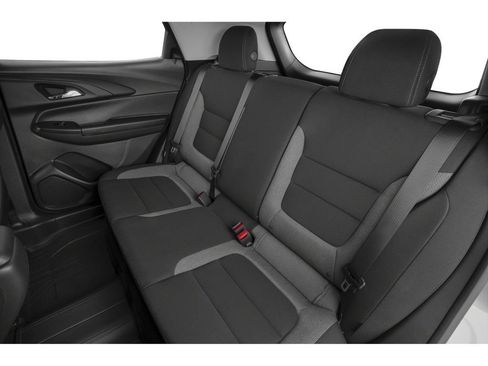 Used 2025 Chevrolet TrailBlazer LT w/ LT Cold Weather Package FWD image 10