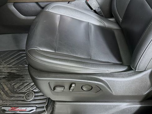 Used 2022 Chevrolet Silverado 1500 LT Trail Boss w/ Convenience Package II image 20