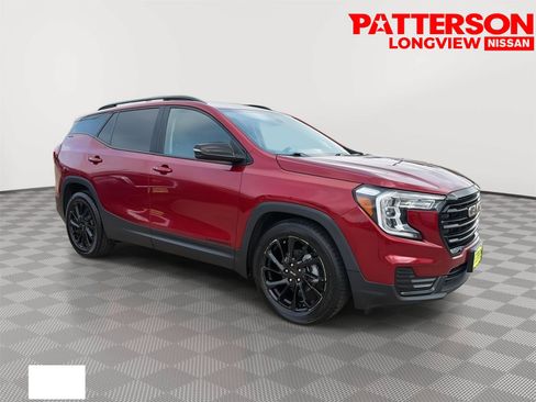 Used 2023 GMC Terrain SLE w/ Driver Convenience Package FWD image 1