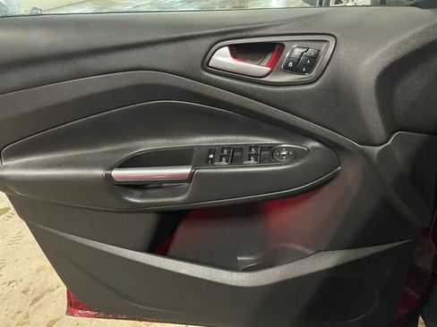 Used 2015 Ford Escape Titanium w/ Equipment Group 301A image 23