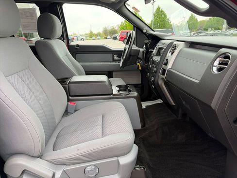 Used 2014 Ford F150 XLT w/ Equipment Group 302A Luxury AWD/4WD image 11