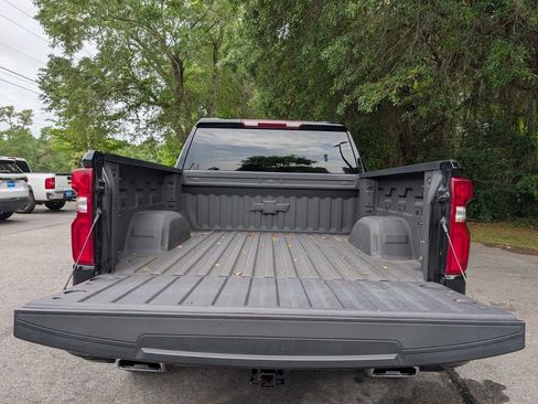 Used 2025 Chevrolet Silverado 1500 LT Trail Boss w/ LPO, Dark Essentials Package AWD/4WD image 32