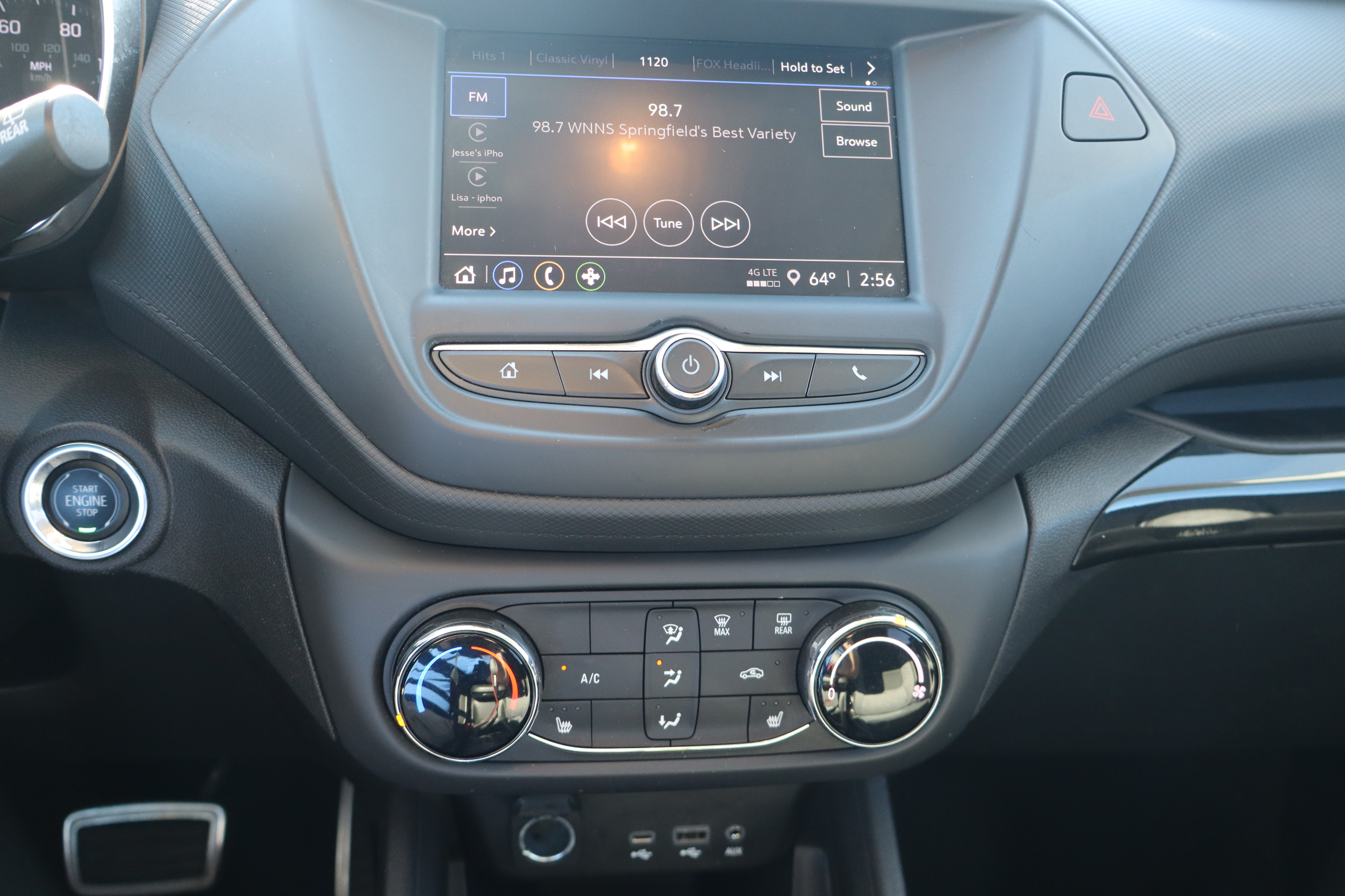 Used 2022 Chevrolet TrailBlazer LT w/ LPO, Blackout Package FWD image 17