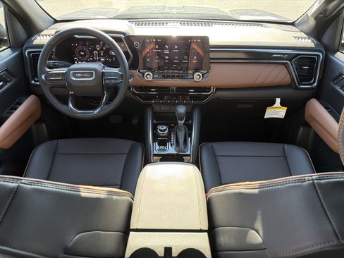 New 2025 GMC Canyon AT4 w/ Nightfall Edition image 26