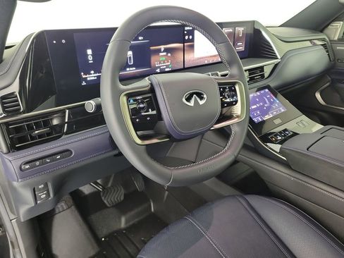 Used 2026 INFINITI QX80 4WD w/ Sport Exterior Package image 18