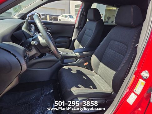 Used 2023 Honda HR-V Sport image 9