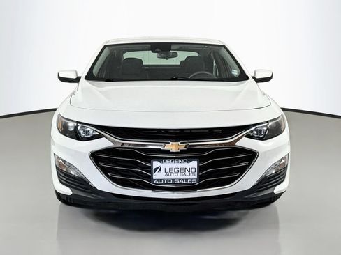 Used 2024 Chevrolet Malibu LT FWD image 2