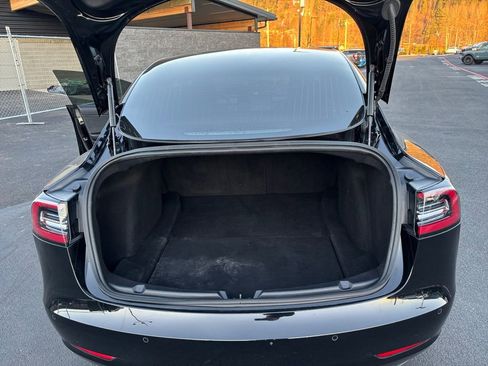 Used 2019 Tesla Model 3 image 23