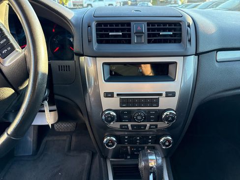Used 2012 Ford Fusion SEL image 15