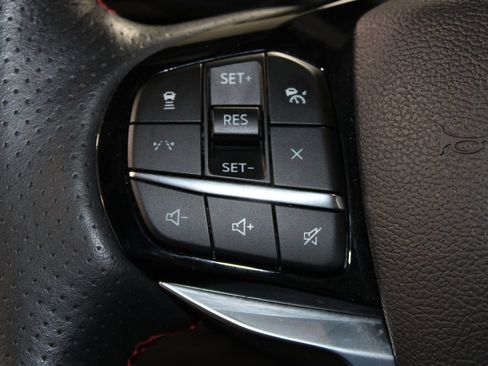 Used 2025 Ford Explorer ST-Line AWD/4WD image 42