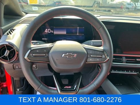 Used 2025 Chevrolet Equinox EV RS AWD/4WD image 24