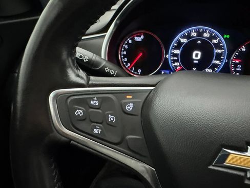 Used 2022 Chevrolet Malibu Premier FWD image 29